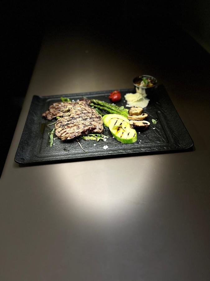 Orşova Vega Resort Restaurant & Lodge מראה חיצוני תמונה