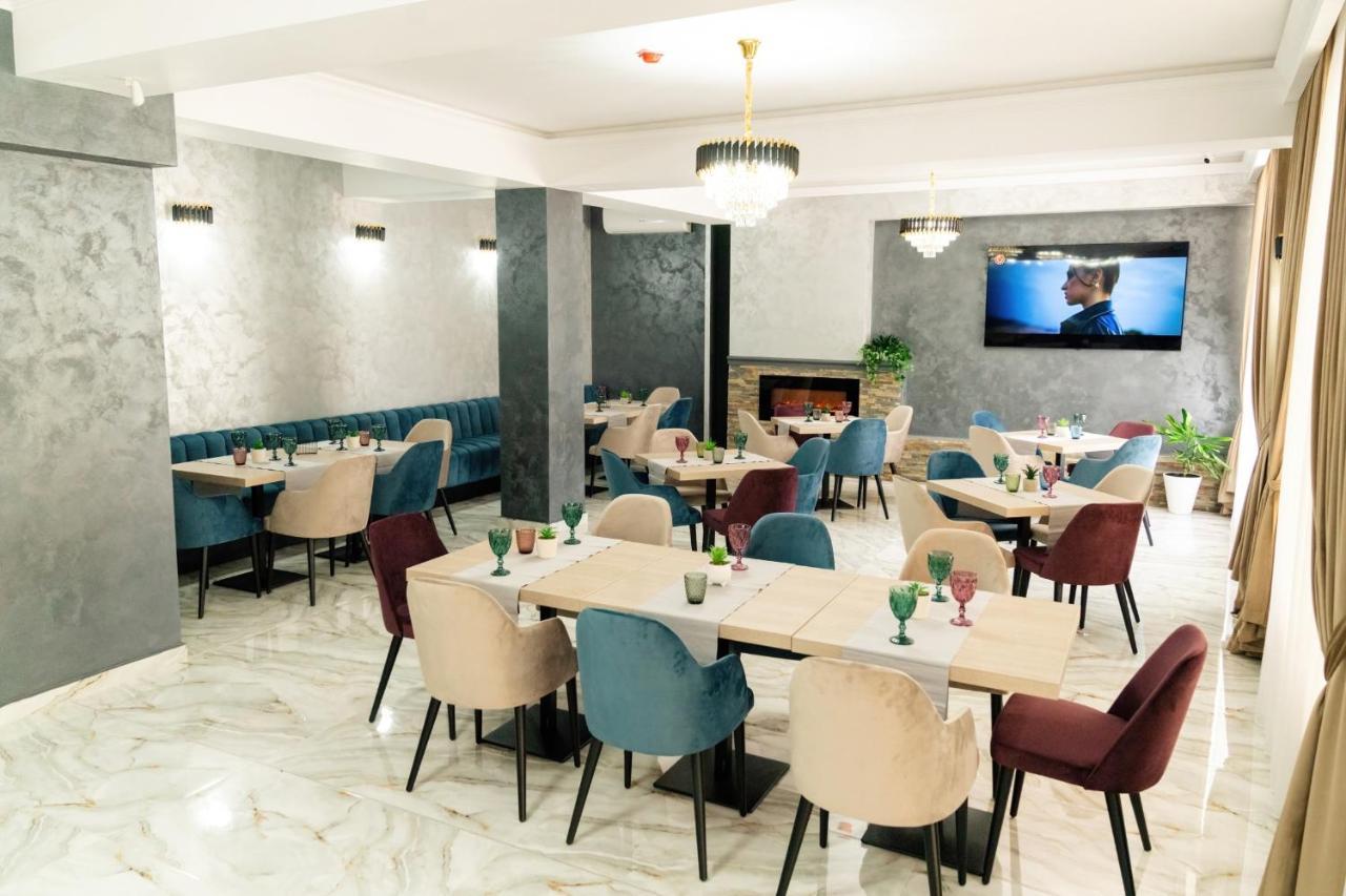 Orşova Vega Resort Restaurant & Lodge מראה חיצוני תמונה