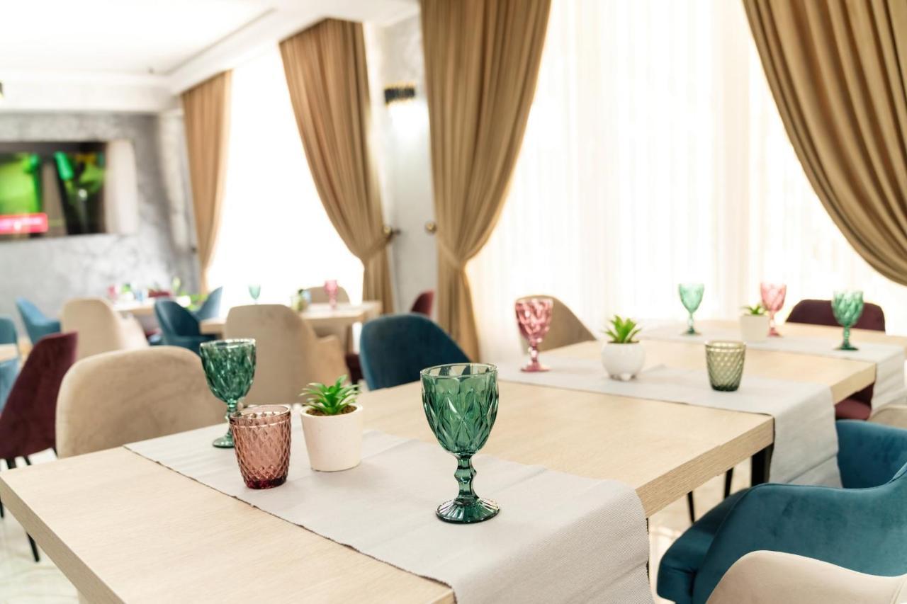 Orşova Vega Resort Restaurant & Lodge מראה חיצוני תמונה