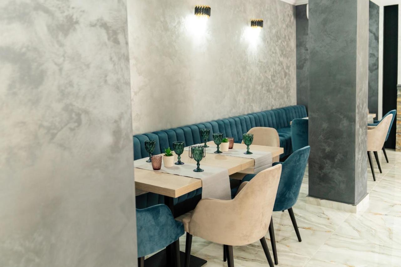 Orşova Vega Resort Restaurant & Lodge מראה חיצוני תמונה
